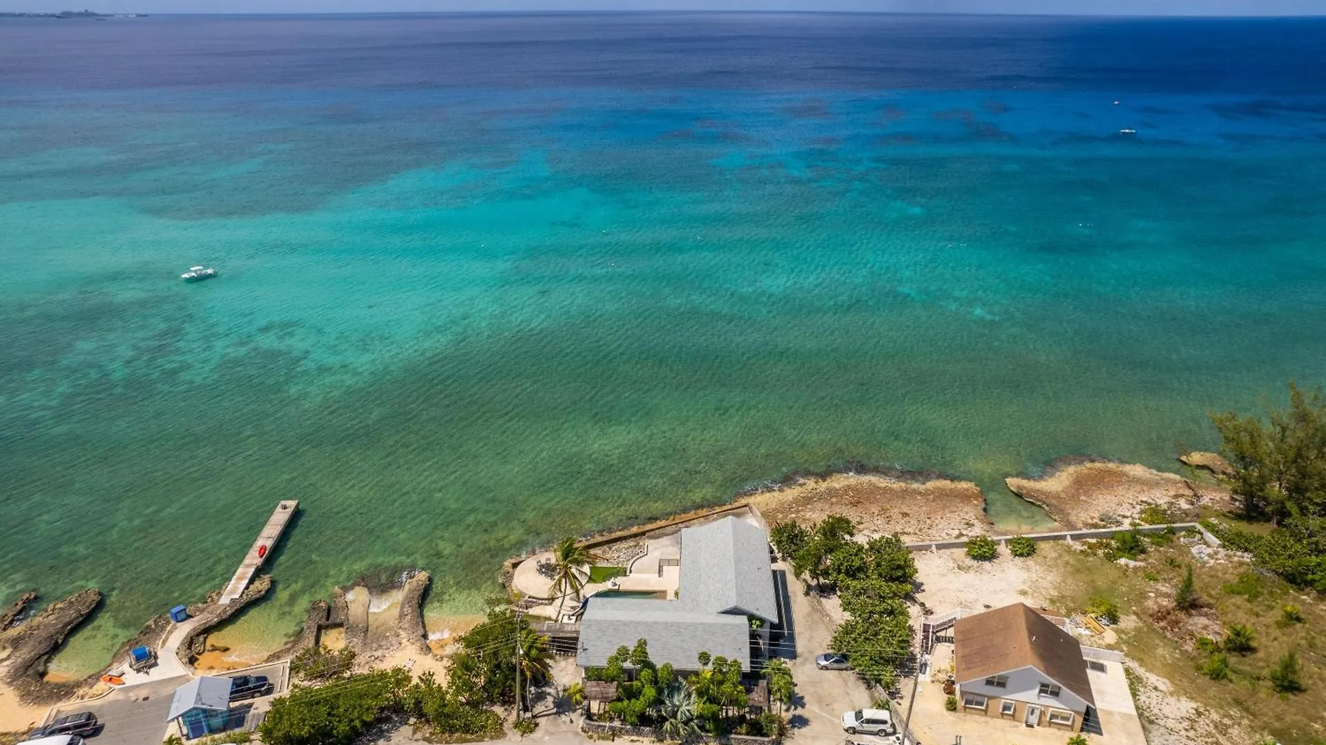Holiday home Seven Mile View Condo 3A West Bay Cayman Islands